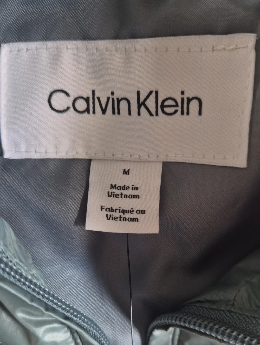 Calvin Klein Women's Autumn Green Quilted Puffer Vest, size M - Picture 7 of 13